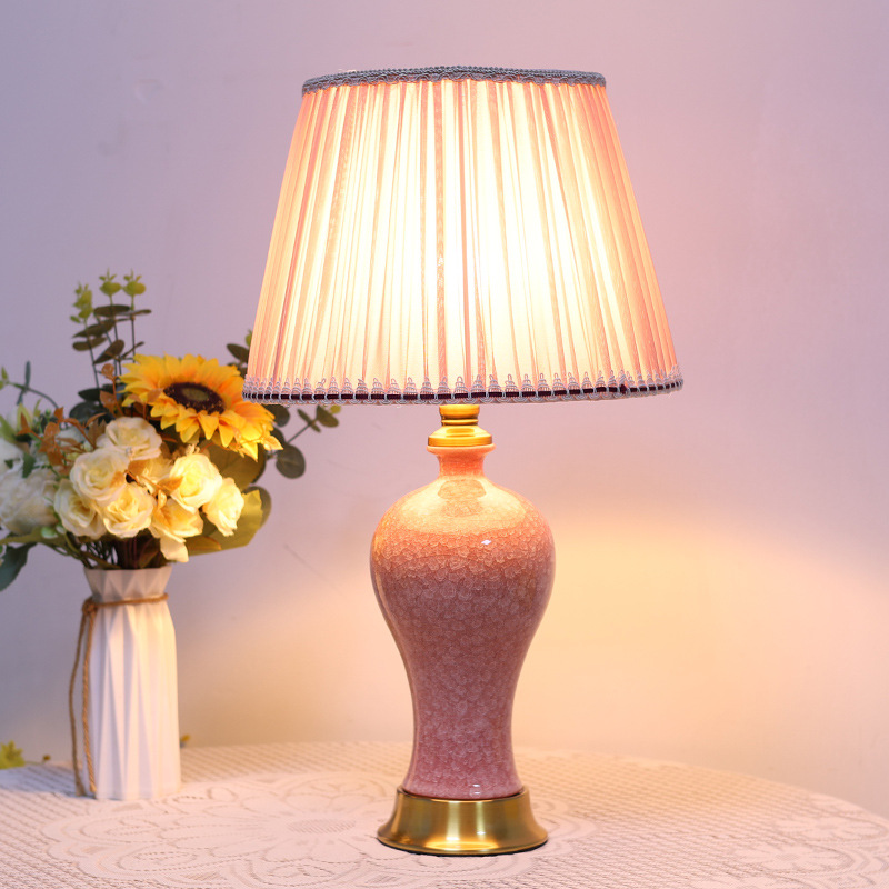 Lampe de bureau en forme de va - Desk Lamp avis et prix